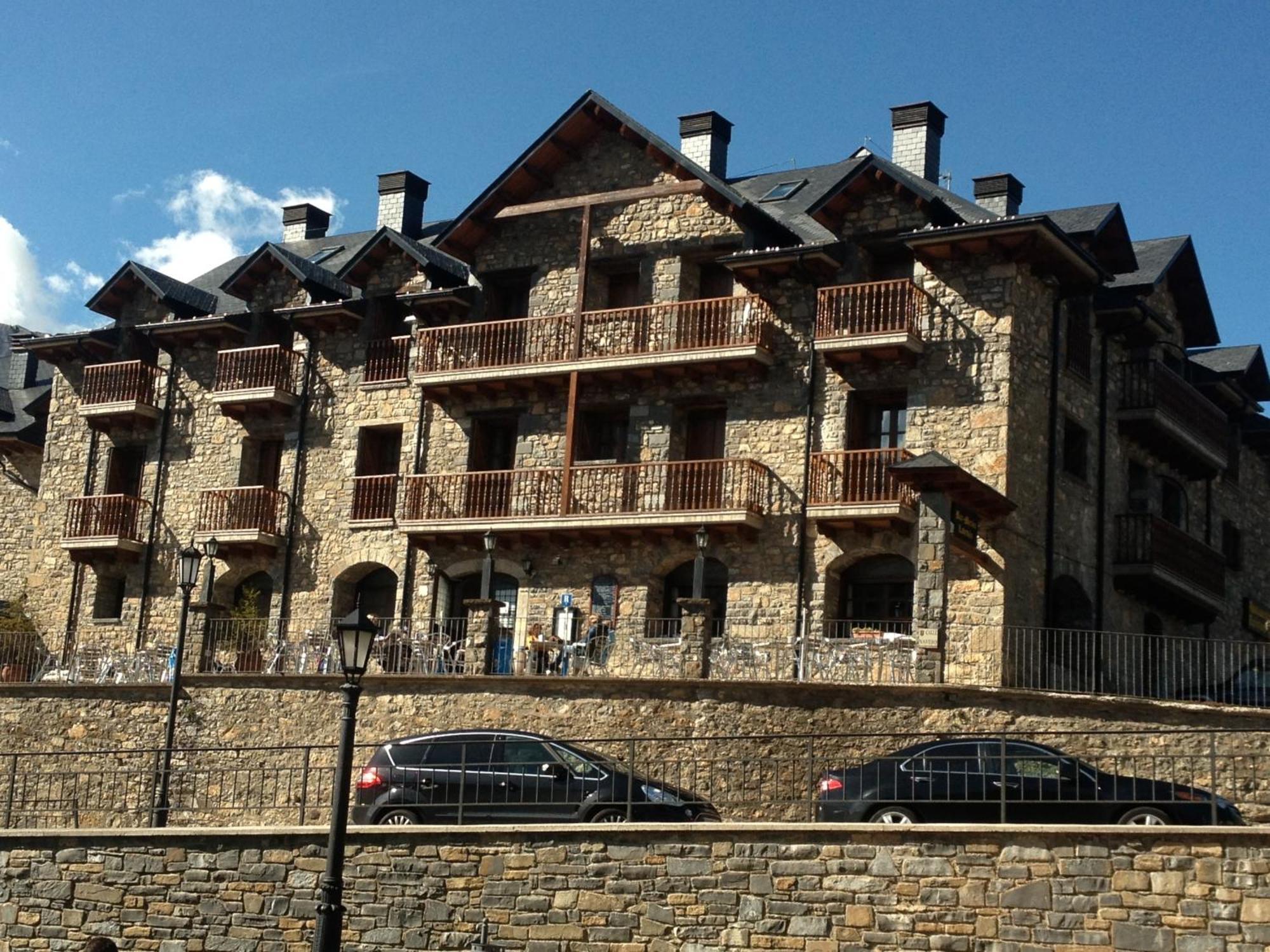 Apartamentos Casa Lavedan Трамакастилья-де-Тена Экстерьер фото