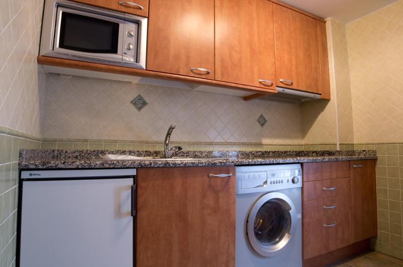 Apartamentos Casa Lavedan Трамакастилья-де-Тена Номер фото